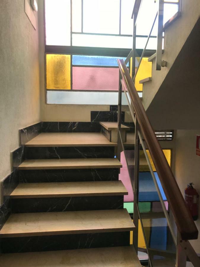 Apartamentos Centro Малага Екстериор снимка