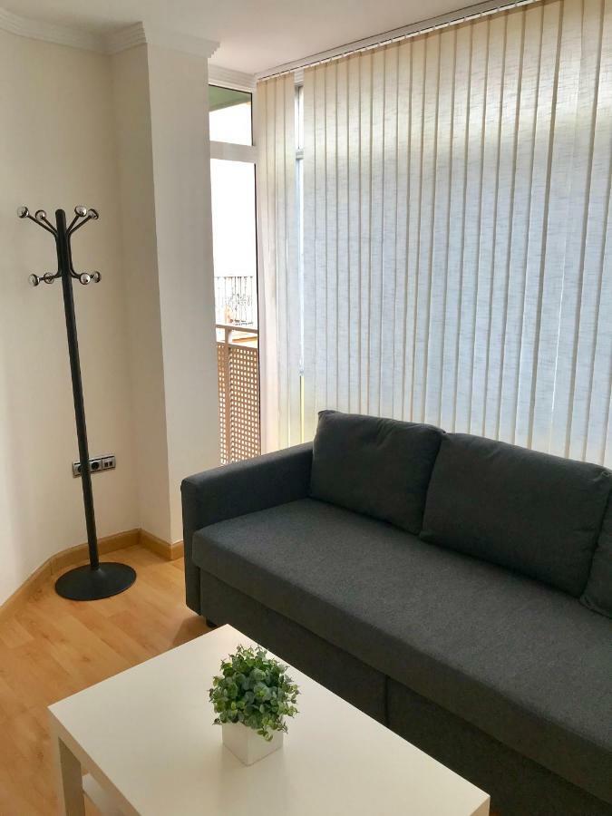 Apartamentos Centro Малага Екстериор снимка